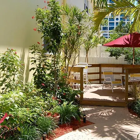 Alcazar Resort- Gay Mens Resort